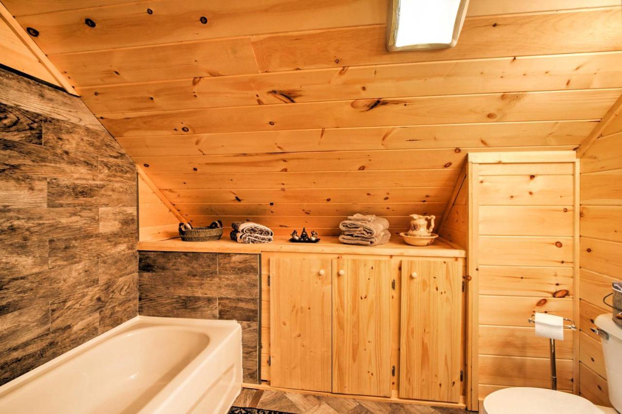 Gatlinburg Cabin With Hot Tub 5 Mi To Downtown Экстерьер фото